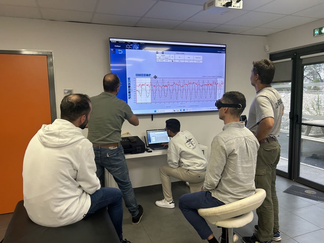Examen et pratique formaiton rééducation vestibulaire materiel kiné TRV VNS VHIT AVD