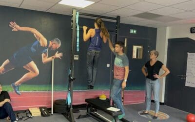 exercices stagiaires formation épaule du sportif. traction