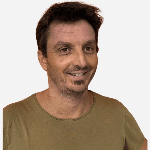 Kiné et Ostéo du Sport Entraineur et ancien athlète de haut niveau en triathlon Programme La hanche et le bassin du sportif, la course à pied, les étirements